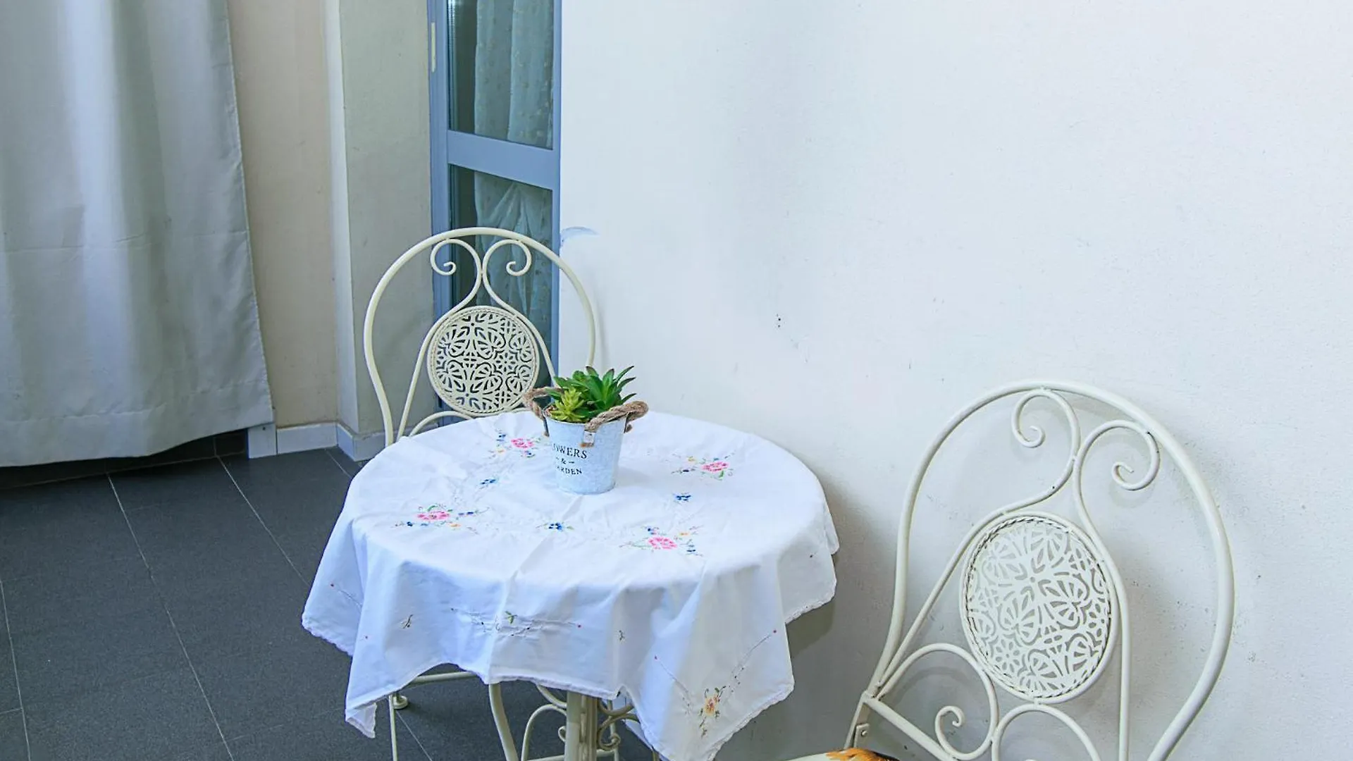 Venturina Terme Apartment